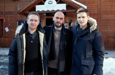 阿纳斯·费达拉维修斯的写真-《西伯利亚教育》新闻...