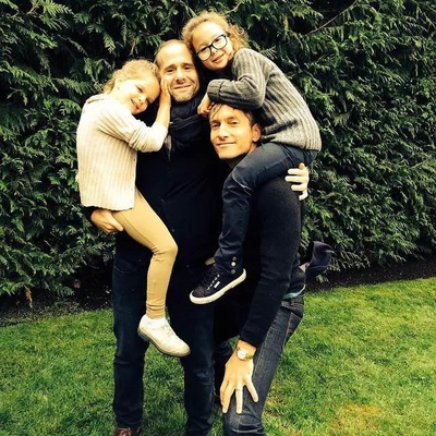 麦克斯·慕驰尼克的写真