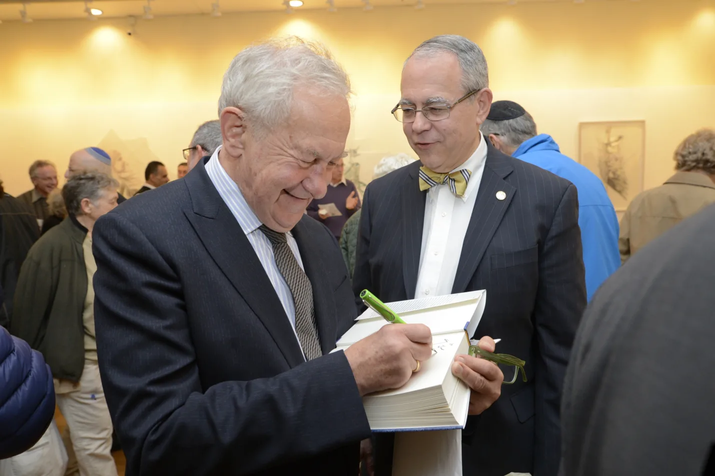 西蒙·沙玛的写真