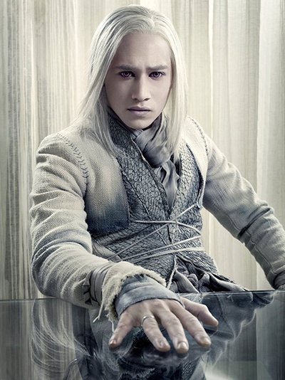 杰西·拉斯的写真-Jesse Rath in Defian...