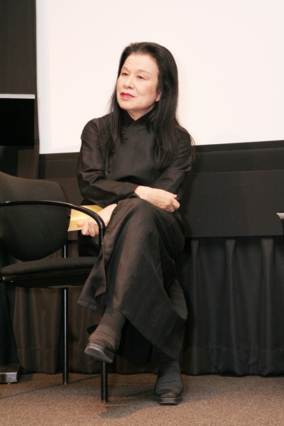 石冈瑛子的写真