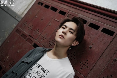 虞祎杰的写真-2018年6月 膨胀青年...