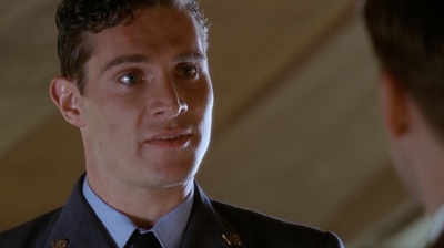 马克·坎巴斯的写真-2003《战地神探》S0...