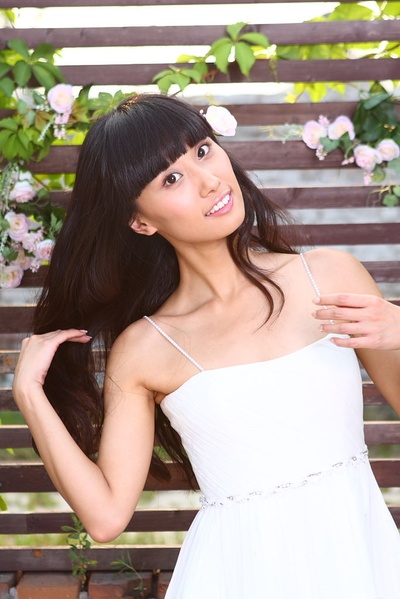 杨亚星的写真-花园