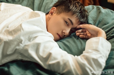 晏紫东的写真-2019 晏紫东