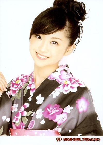 小川真奈的写真