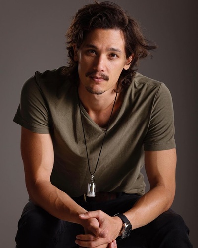 柴·汉森的写真